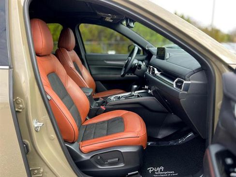 Used 2024 MAZDA CX-5 Carbon Edition image 18