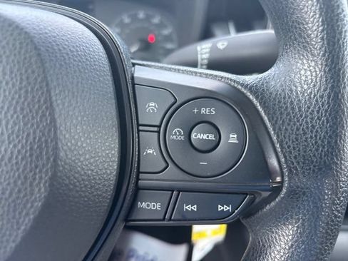 Used 2023 Toyota Corolla LE FWD image 18