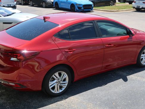 Used 2019 Hyundai Elantra SEL image 13