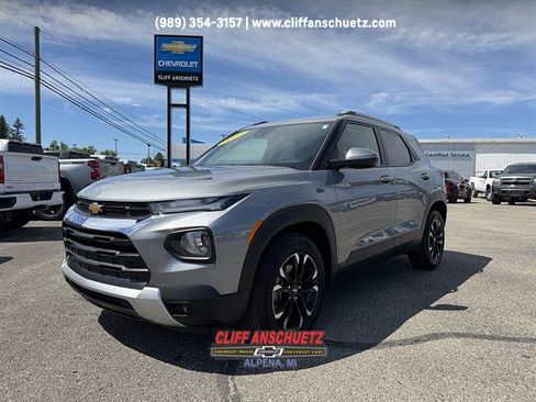 Used 2023 Chevrolet TrailBlazer LT FWD image 1