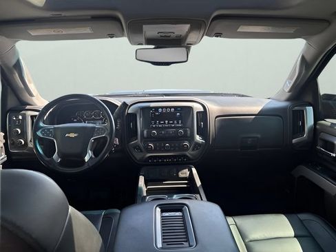 Used 2017 Chevrolet Silverado 2500 LTZ w/ Midnight Edition AWD/4WD image 17