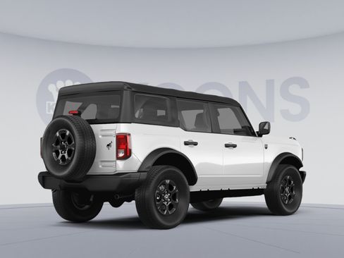 Used 2024 Ford Bronco Big Bend AWD/4WD image 4