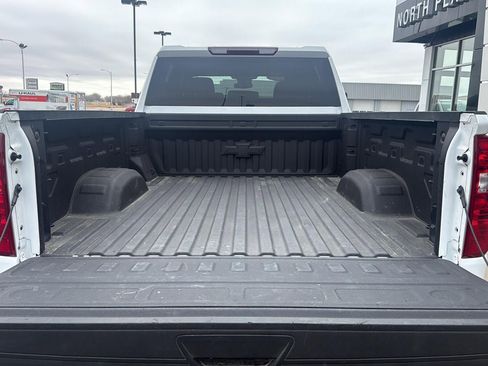 Used 2025 Chevrolet Silverado 2500 LT w/ Convenience Package image 5