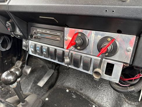 Used 1989 Jeep Wrangler Sahara AWD/4WD image 41
