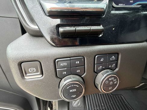 Certified 2024 Chevrolet Silverado 2500 LTZ w/ LTZ Premium Package AWD/4WD image 17