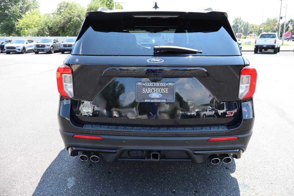 Used 2022 Ford Explorer ST w/ Equipment Group 401A AWD/4WD image 18