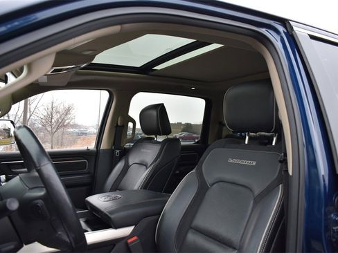 Used 2019 RAM 1500 Laramie image 14