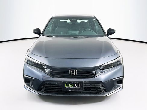 Used 2023 Honda Civic Sport image 2