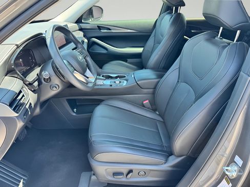 Used 2024 INFINITI QX60 Luxe FWD image 19
