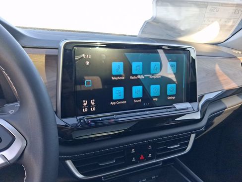 New 2026 Volkswagen Atlas SE FWD image 8
