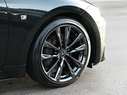 Used 2024 Lexus IS 300 F Sport image 7