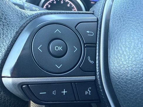 Used 2023 Toyota Camry LE image 29