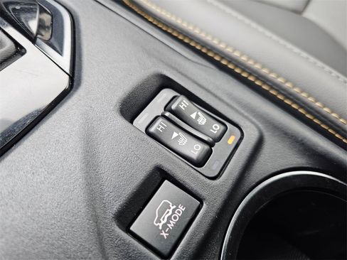 Used 2021 Subaru Crosstrek 2.5i Sport w/ Moonroof Package image 42