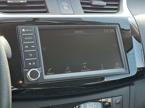 Used 2019 Nissan Sentra SV image 18