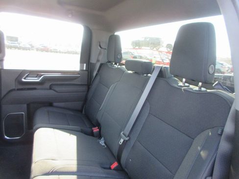 New 2026 GMC Sierra 2500 SLE w/ SLE Value Package; image 15