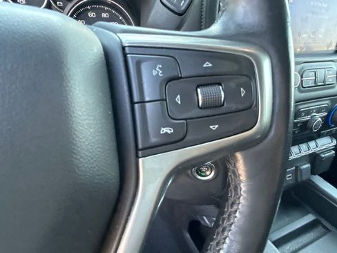 Used 2019 Chevrolet Silverado 1500 RST AWD/4WD image 21