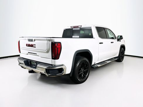 Used 2019 GMC Sierra 1500 SLT w/ SLT Premium Plus Package AWD/4WD image 9