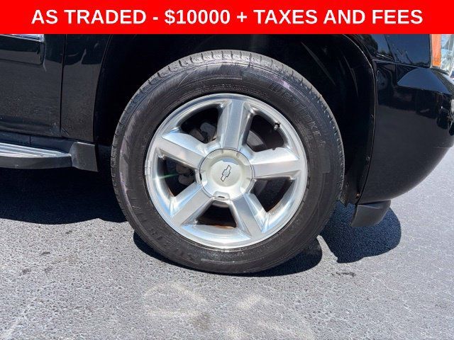 Used 2013 Chevrolet Avalanche LTZ AWD/4WD image 8