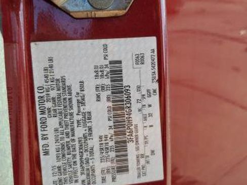 Used 2016 Ford Fusion SE image 23