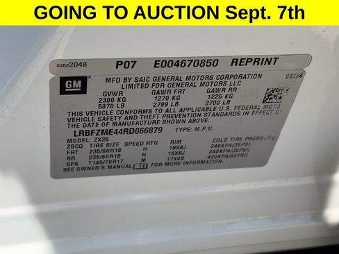 Used 2024 Buick Envision Preferred AWD/4WD image 30