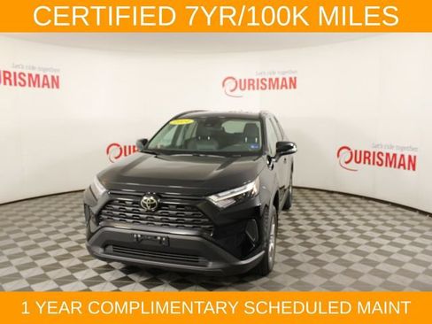 Used 2025 Toyota RAV4 XLE AWD/4WD image 1