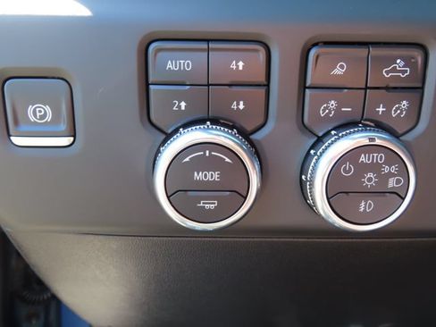 Used 2025 GMC Sierra 1500 Denali Ultimate AWD/4WD image 41