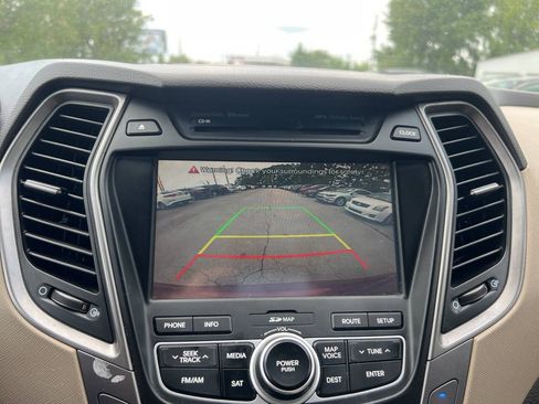 Used 2014 Hyundai Santa Fe Sport w/ Technology Package 04 AWD/4WD image 17