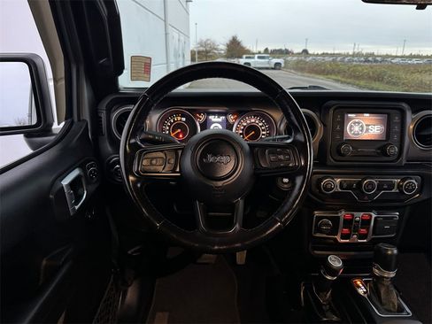 Used 2020 Jeep Gladiator Sport w/ Quick Order Package 24S image 13