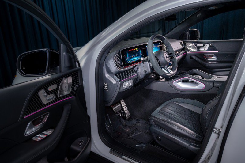 New 2026 Mercedes-Benz GLE 53 AMG 4MATIC Coupe image 10