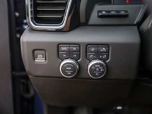 Used 2022 GMC Sierra 1500 Denali Ultimate image 17