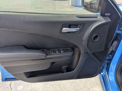 Used 2023 Dodge Charger R/T w/ Blacktop Package image 11