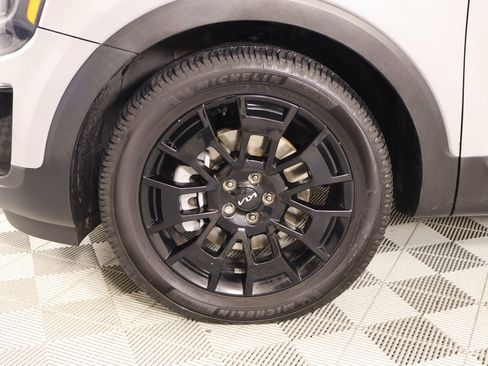 Used 2022 Kia Telluride SX w/ Nightfall Edition Package image 20