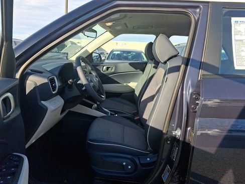 New 2026 Hyundai Venue SEL image 11