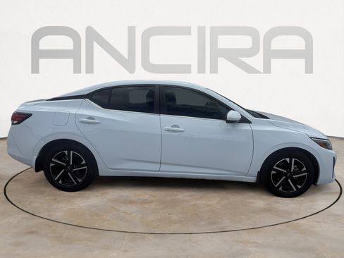 Used 2024 Nissan Sentra SV FWD image 13
