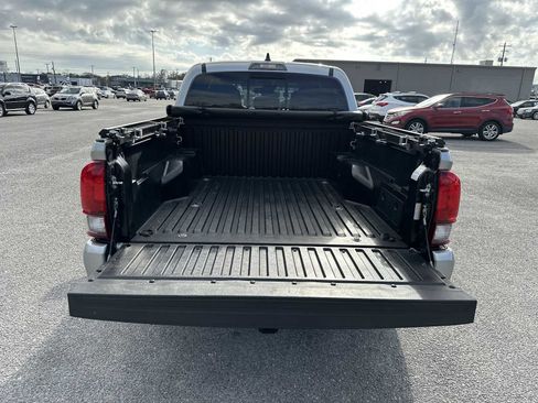 Used 2023 Toyota Tacoma SR5 w/ Technology Package image 26
