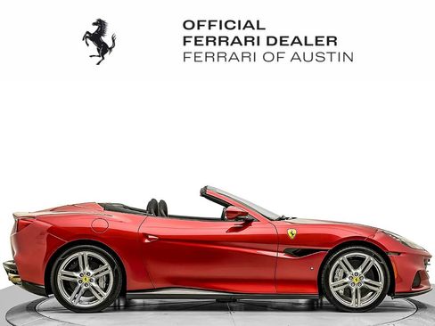 Used 2022 Ferrari Portofino M RWD image 6
