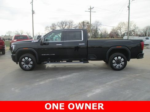 Certified 2025 GMC Sierra 2500 Denali w/ Denali Reserve Package image 10