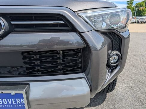 Used 2023 Toyota 4Runner TRD Off-Road Premium AWD/4WD image 11