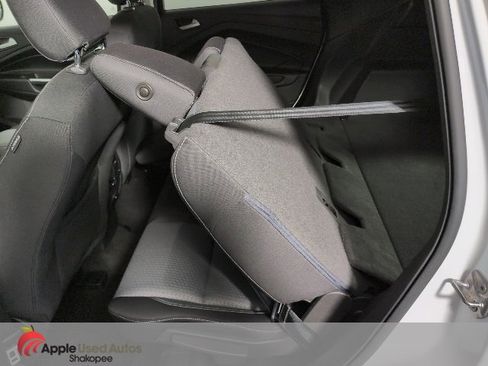 Used 2018 Ford Escape SE image 29