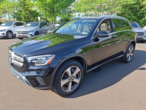 Certified 2022 Mercedes-Benz GLC 300 4MATIC image 3