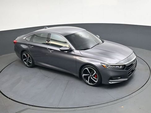 Used 2018 Honda Accord Sport image 21