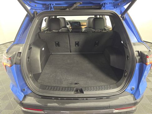 Used 2025 Chevrolet Equinox ACTIV image 27