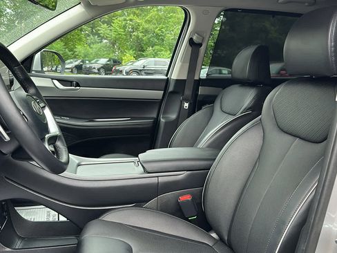 Used 2025 Hyundai Palisade SEL image 12