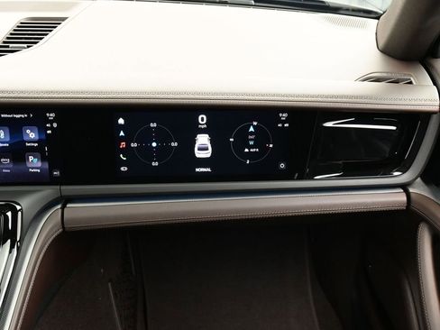 New 2026 Porsche Panamera image 33