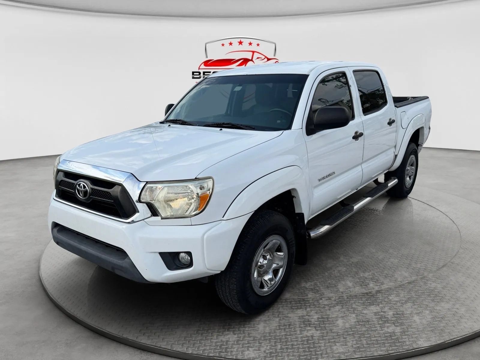 Used 2015 Toyota Tacoma PreRunner w/ SR5 Package RWD image 1