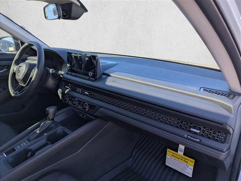 New 2025 Honda Accord SE image 27