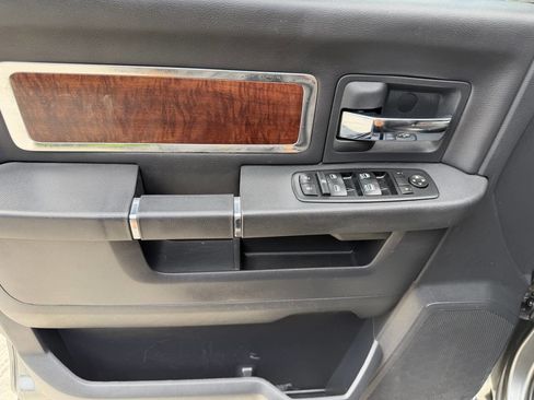 Used 2012 RAM 2500 Laramie AWD/4WD image 22