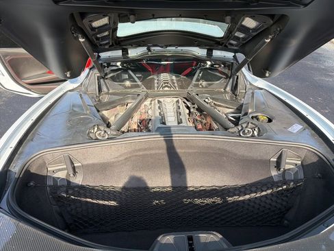 Used 2023 Chevrolet Corvette Stingray Premium Cpe w/ Z51 Performance Package image 6