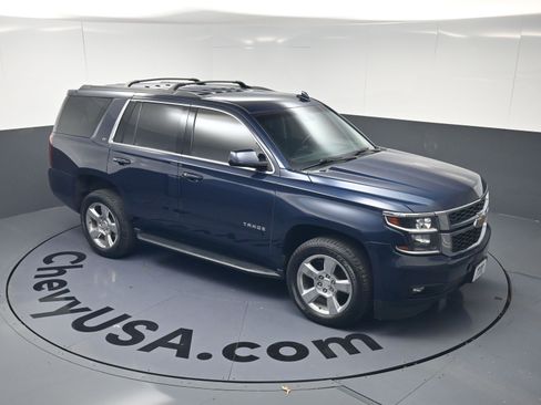 Used 2020 Chevrolet Tahoe LT w/ Luxury Package image 32