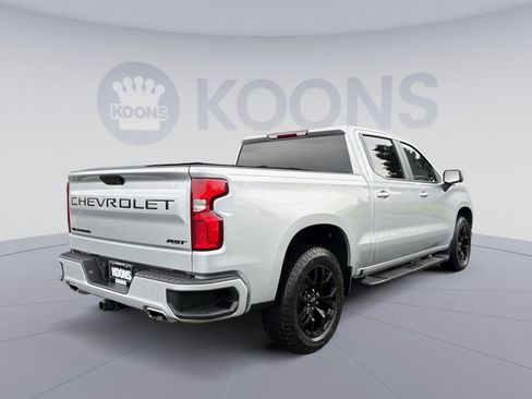 Used 2022 Chevrolet Silverado 1500 RST w/ LPO, Blackout Package AWD/4WD image 7